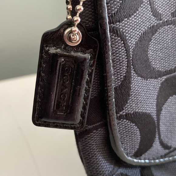 Coach Signature Flap Large Wristlet Strap Purse - Picture 2 of 5